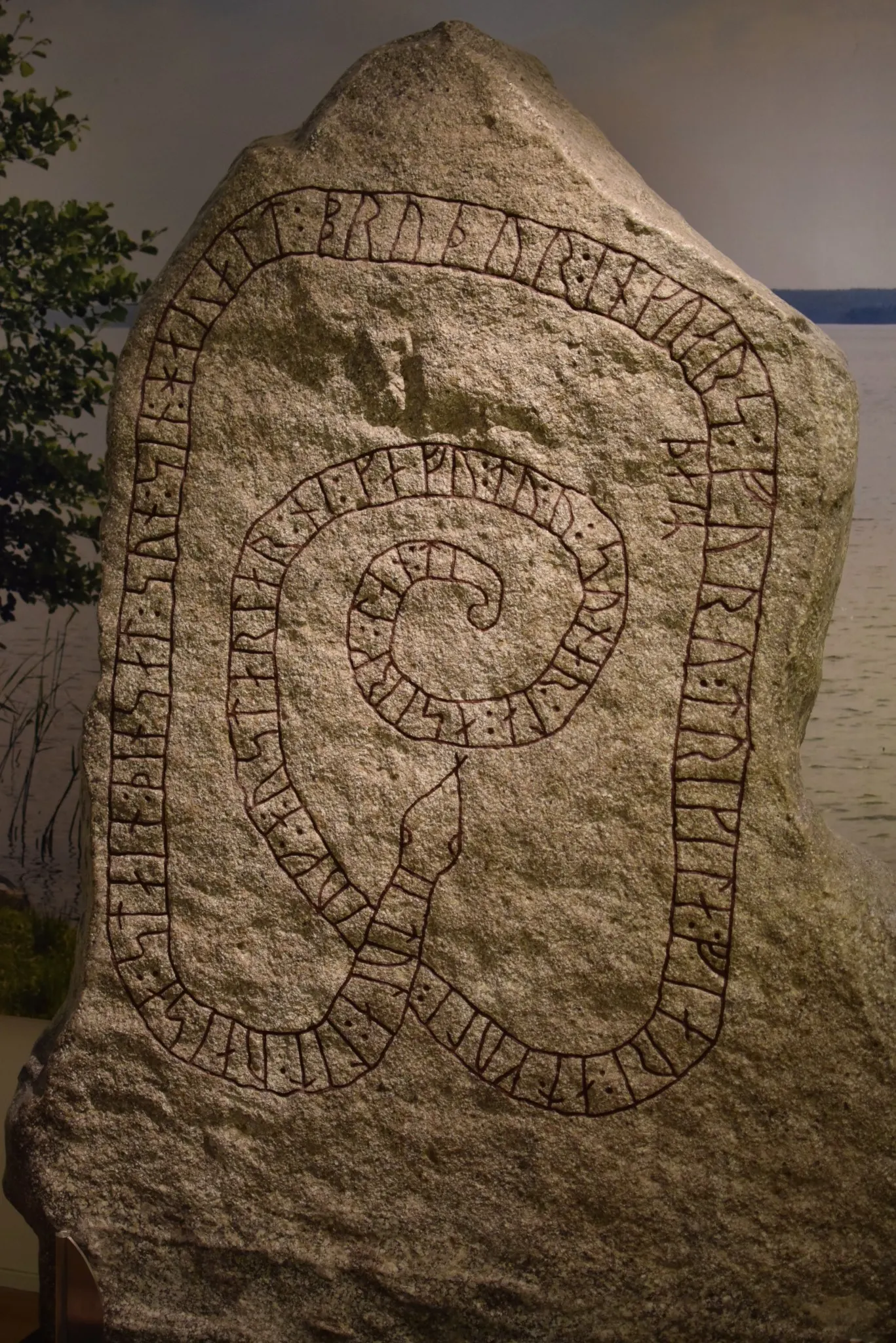 Pierre runique viking