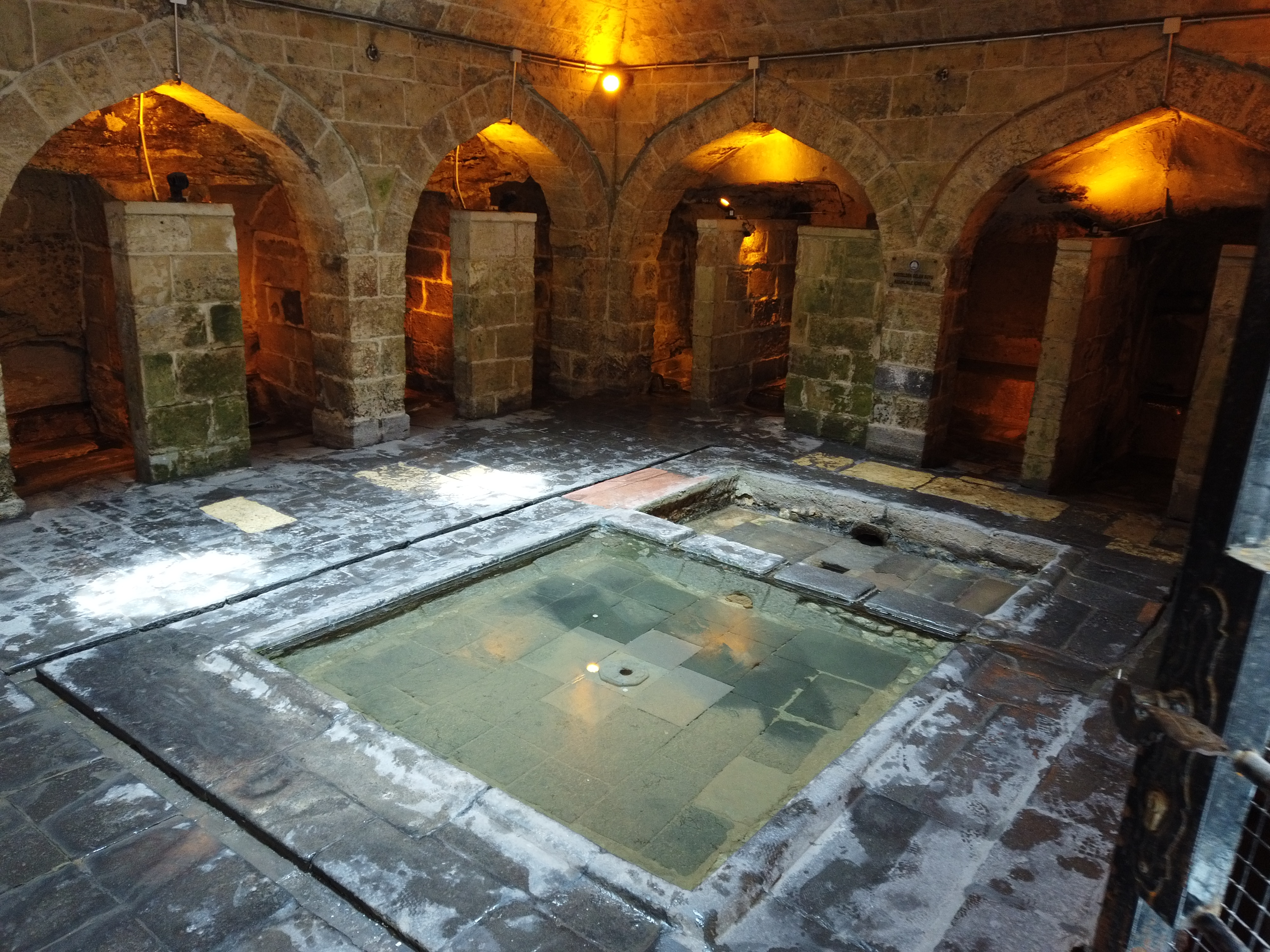 Gaziantep Pişirici Mescidi ve Kasteli