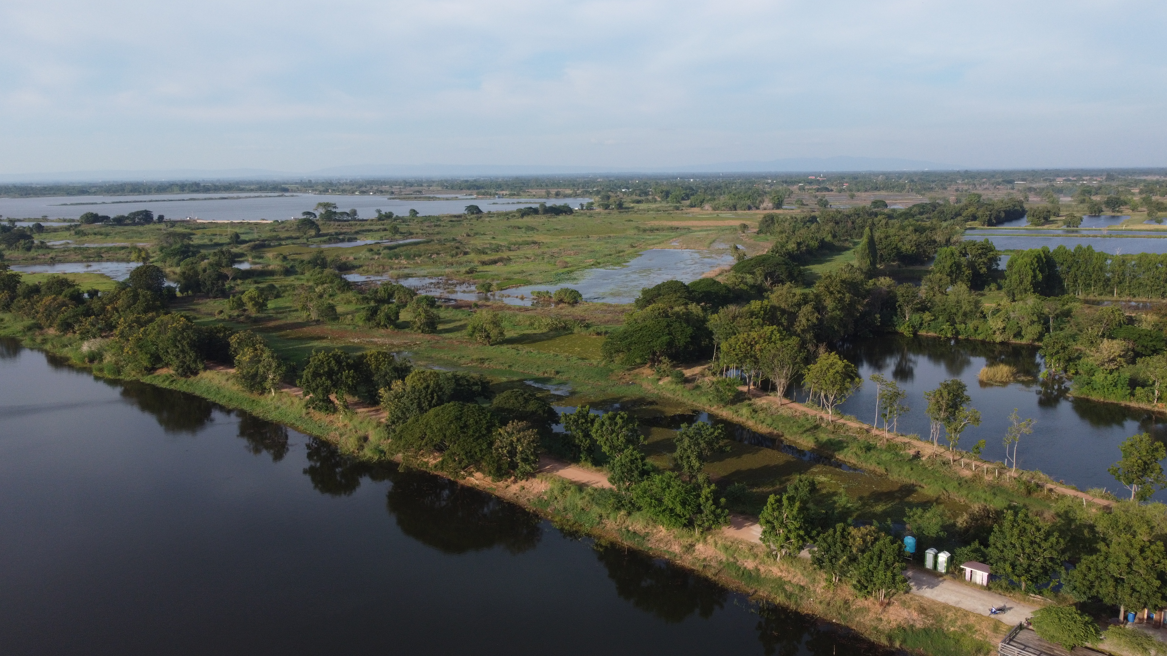 lac Bueng Lahan