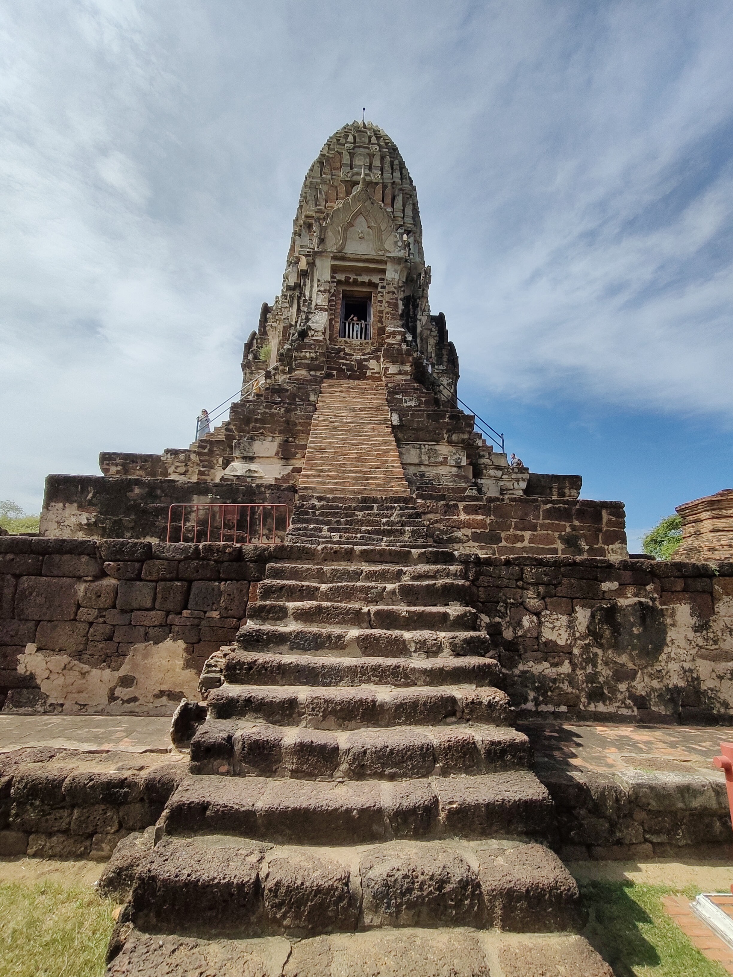 Wat Ratchaburana