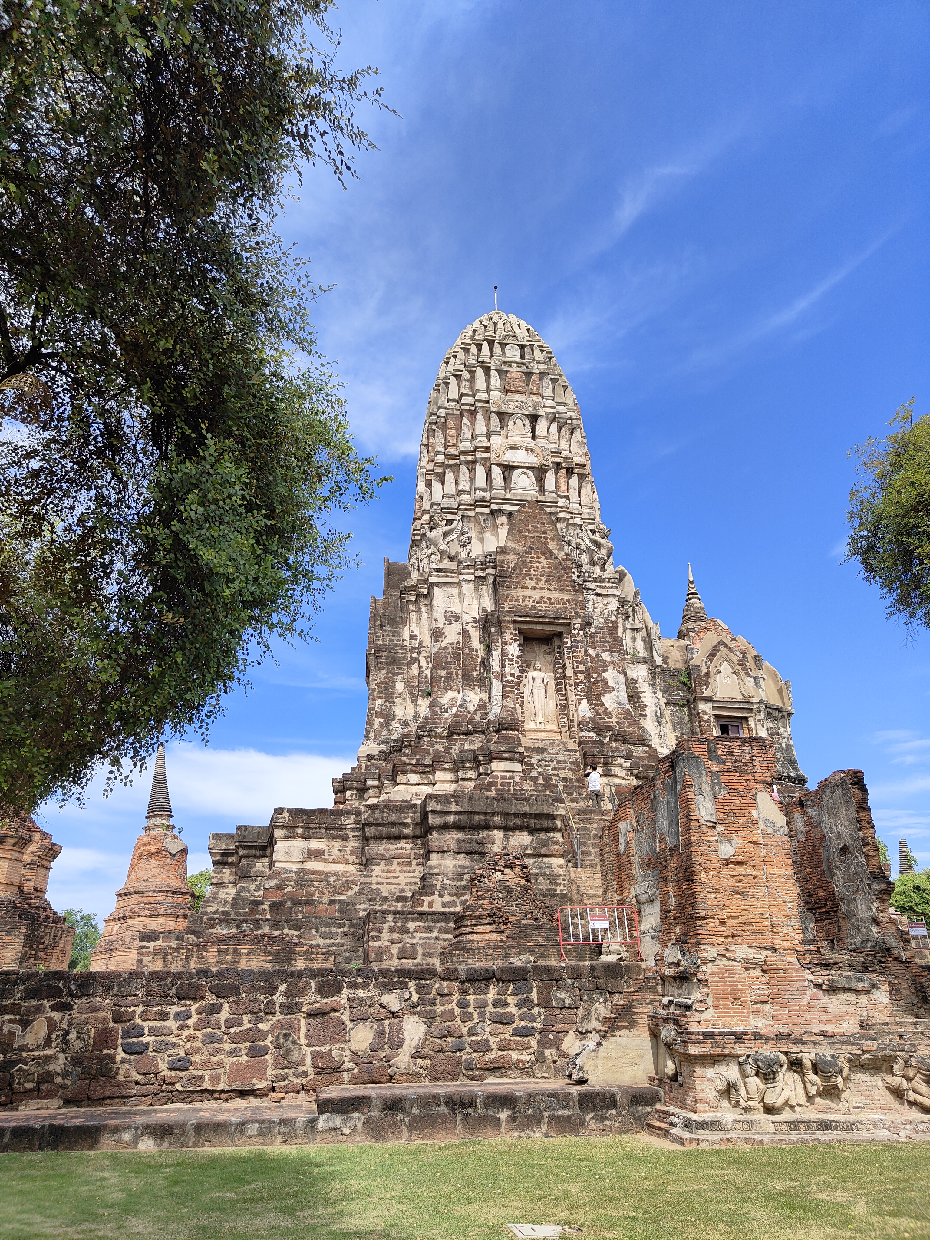 Wat Ratchaburana
