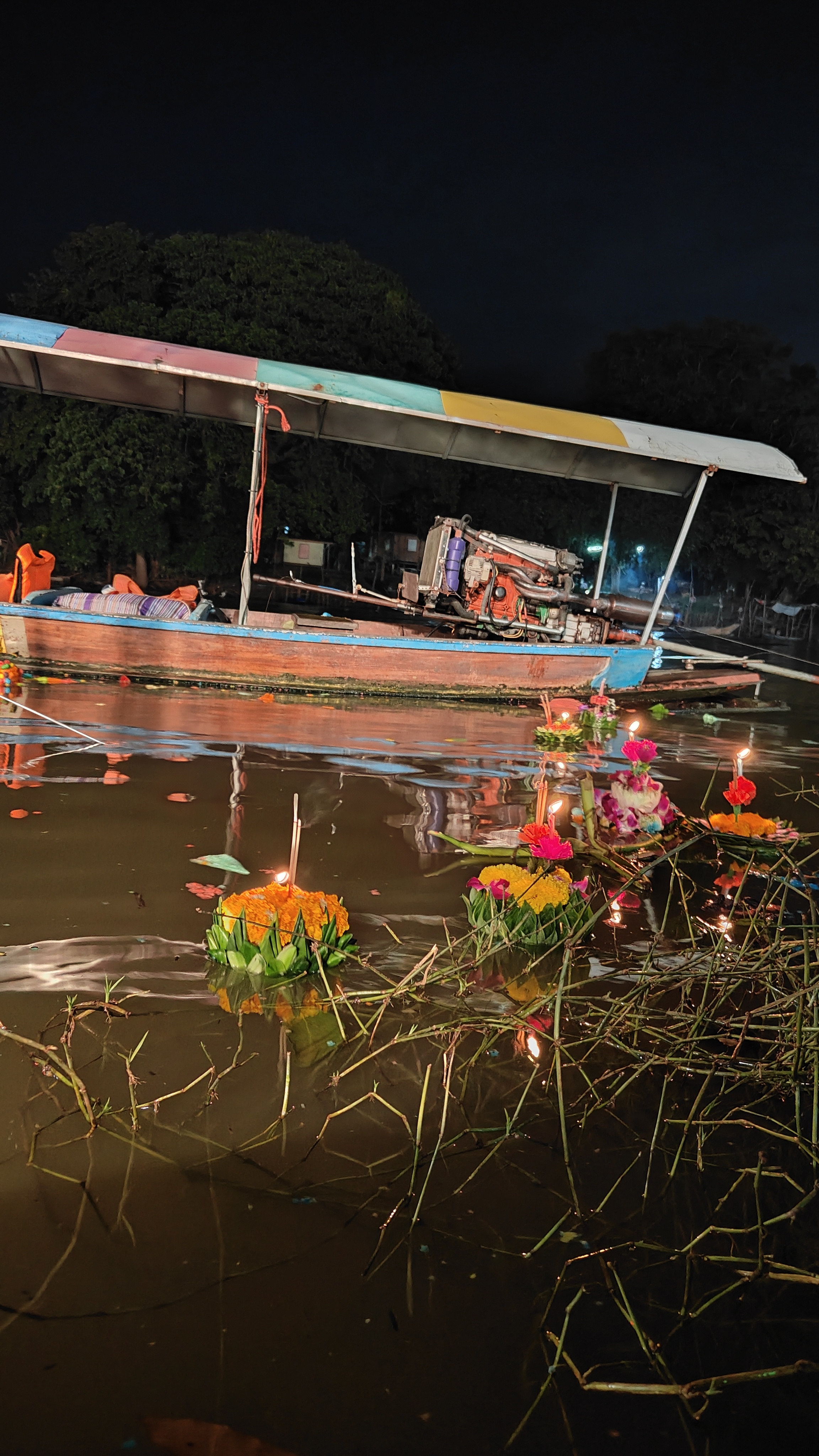 Loy Krathong