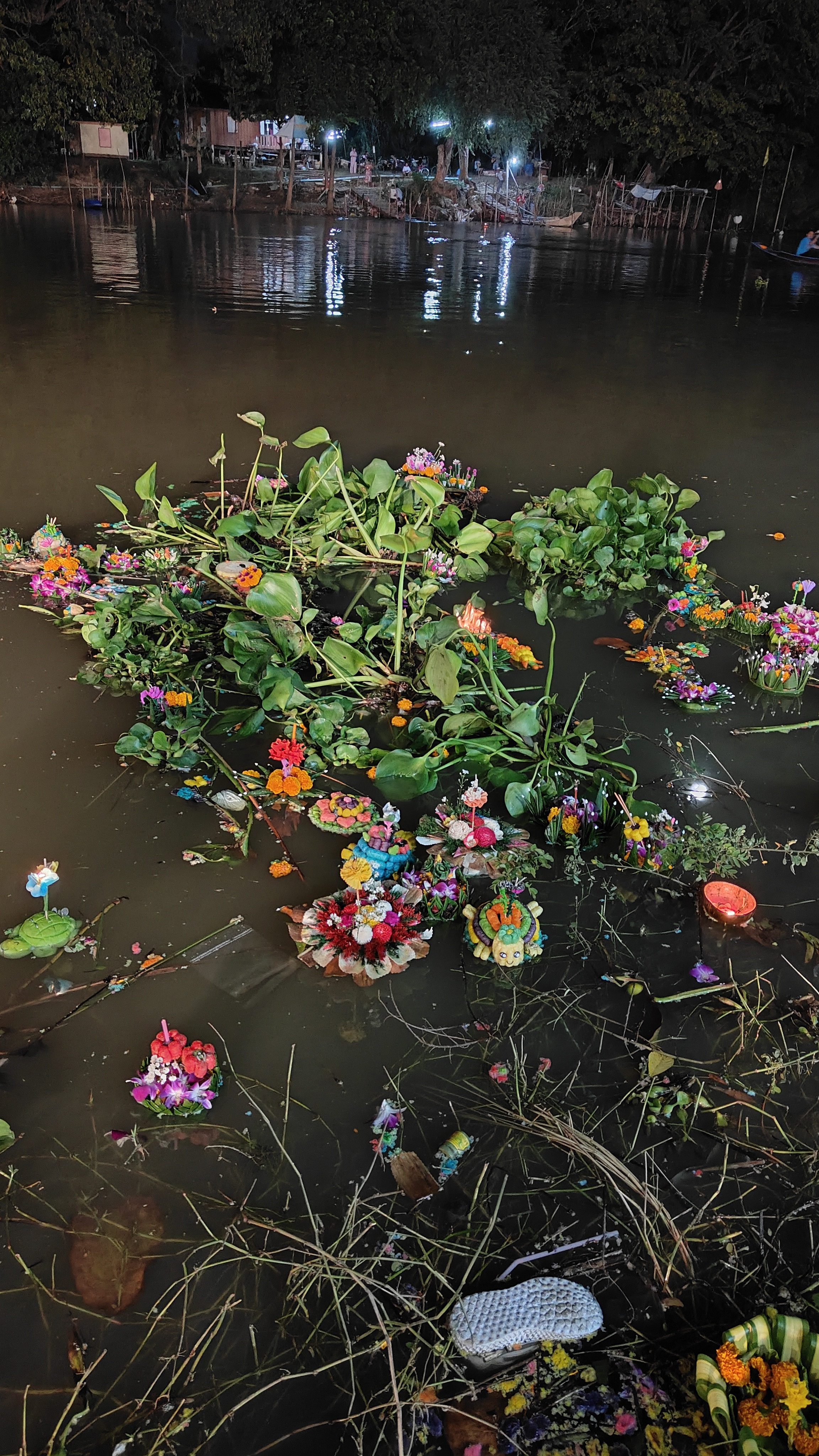 Loy Krathong
