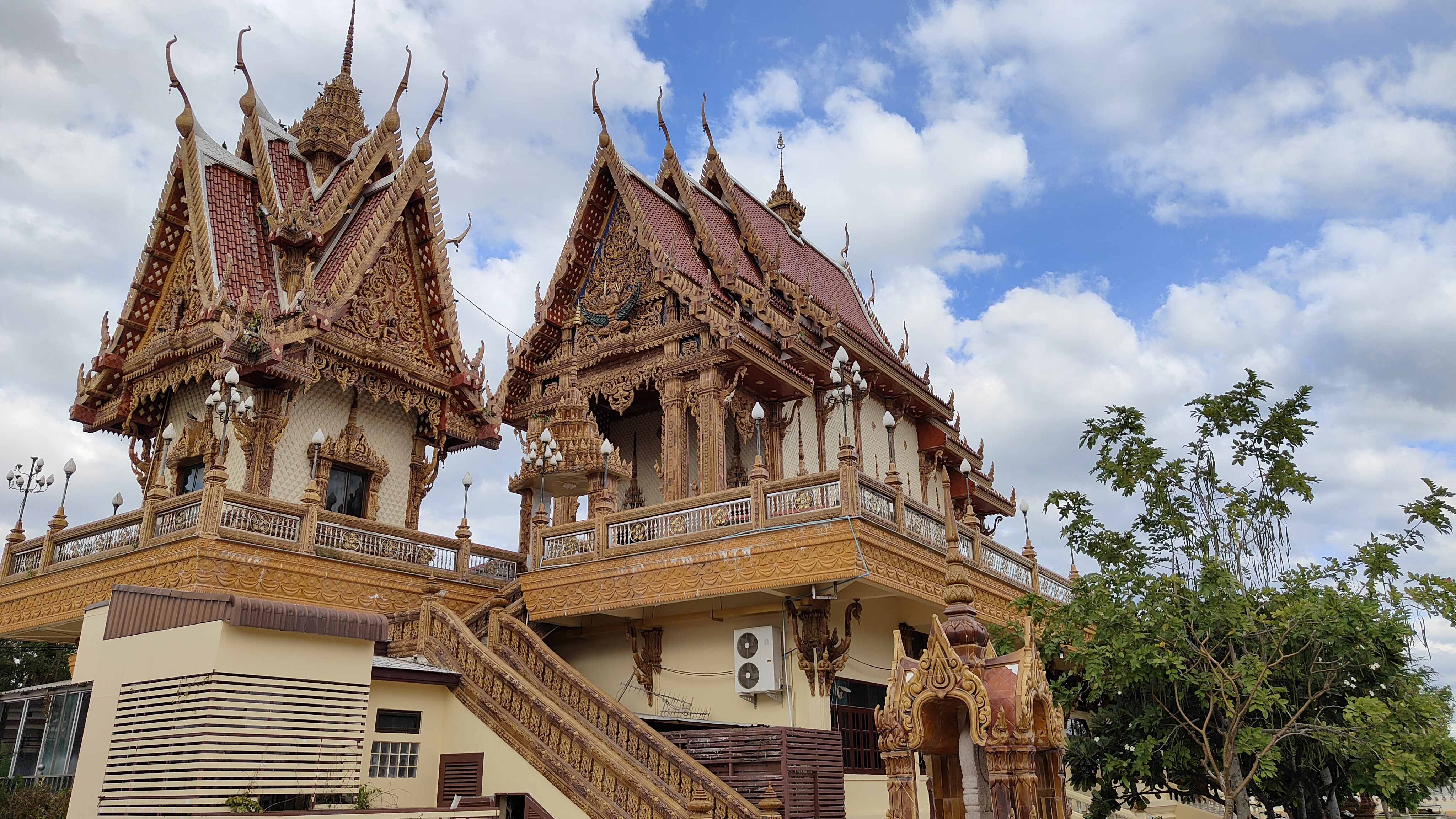 Wat Ban Rai