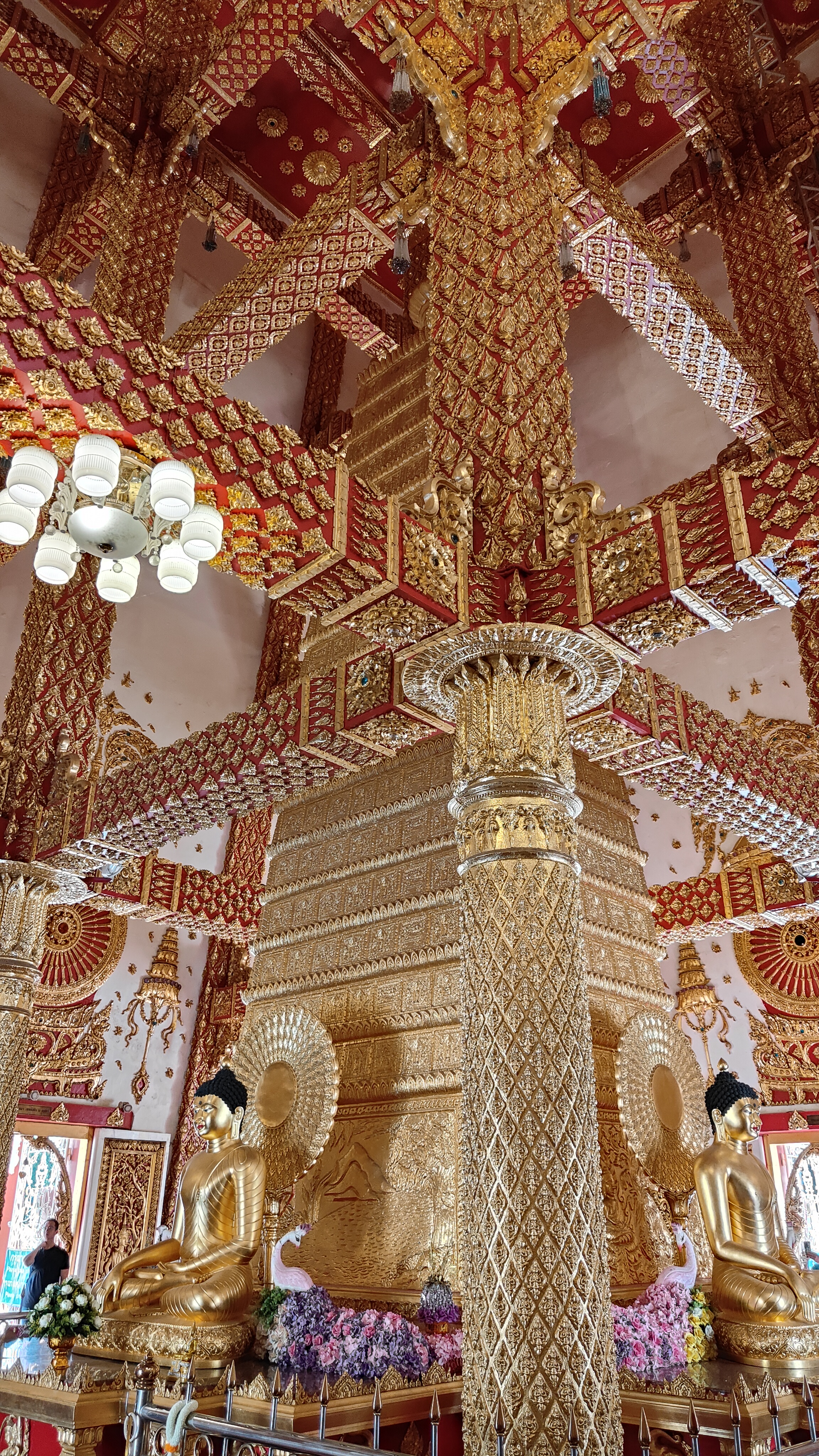 temple Wat Phra That Nong Bua
