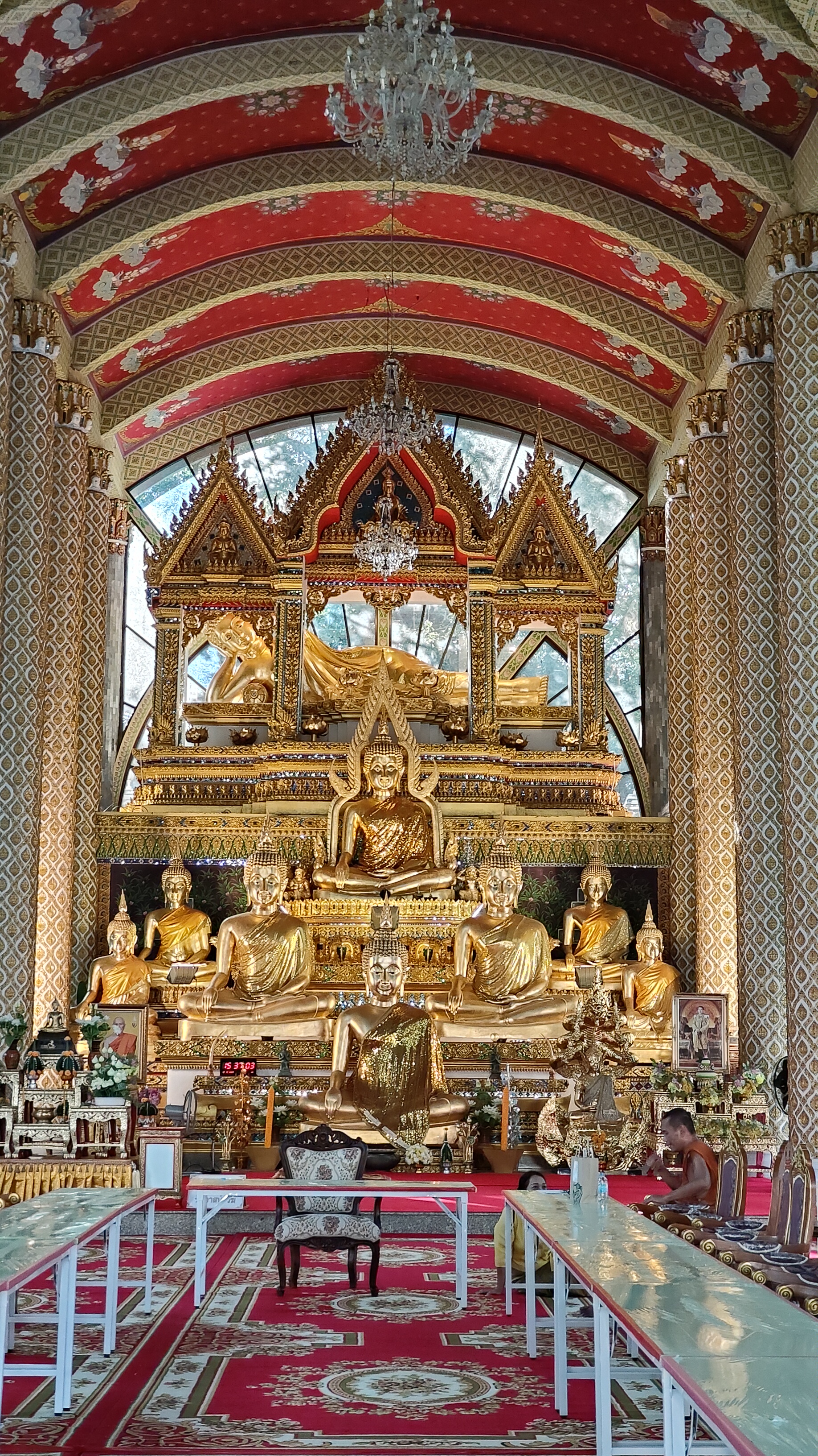 temple Wat Phra That Nong Bua