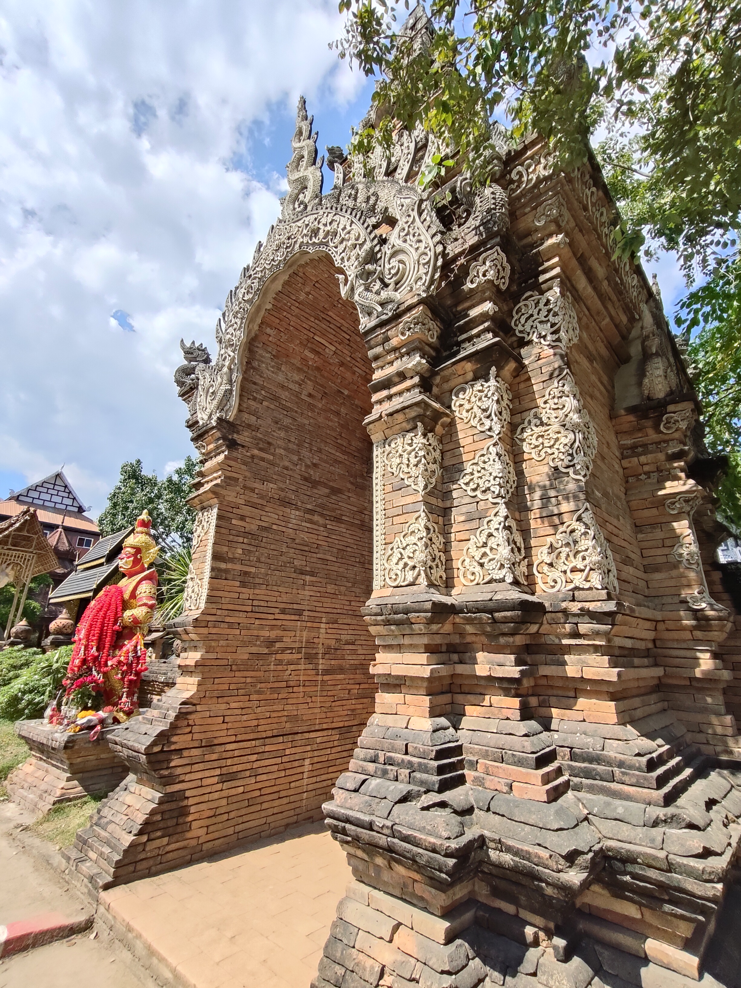 Wat Lok Moli