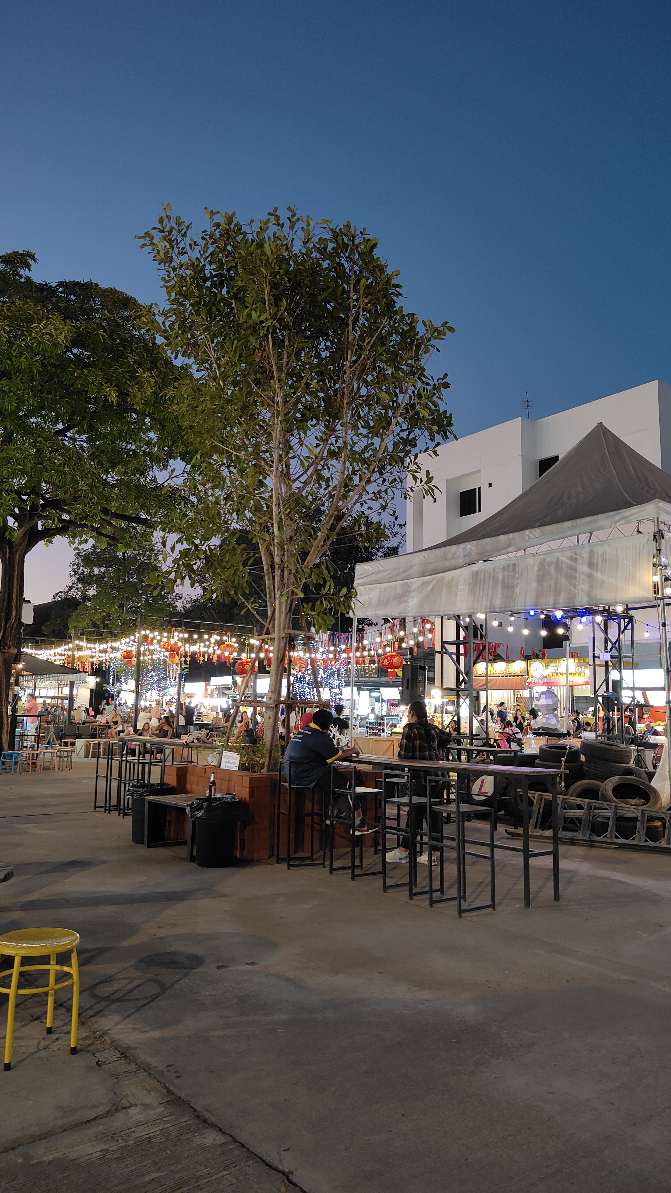 Kalare night market