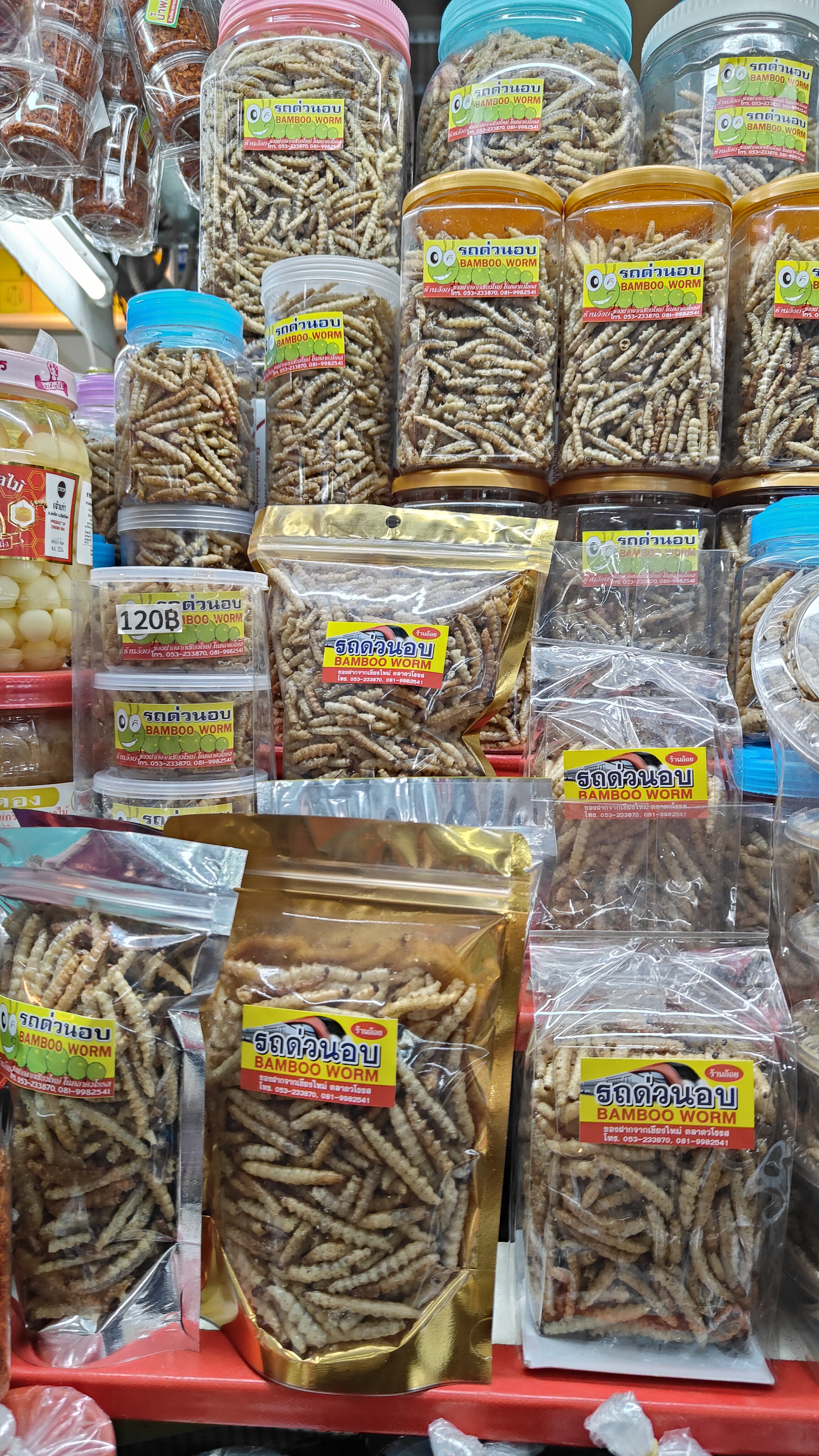Warorot market