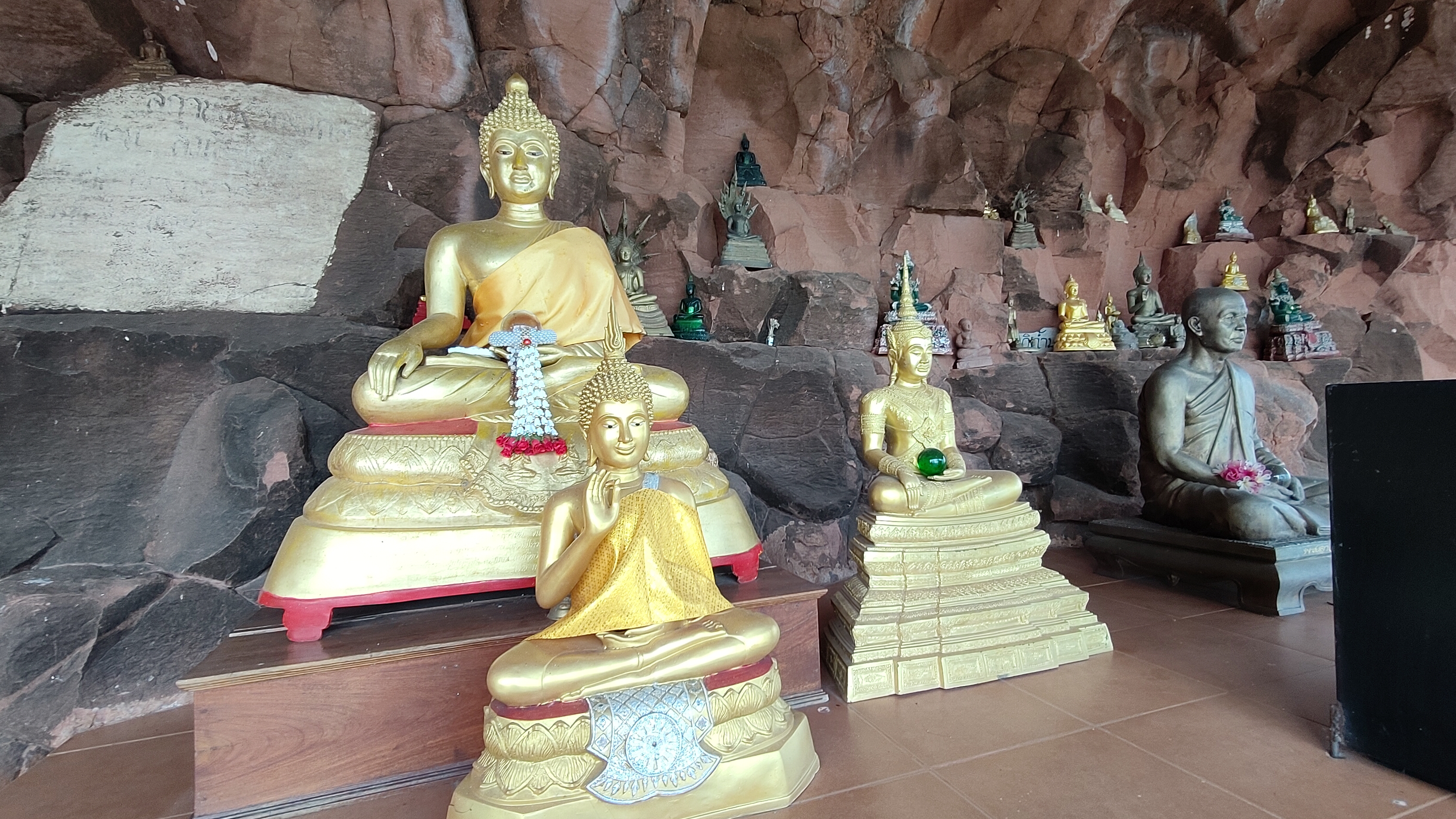 Wat Phu Tok