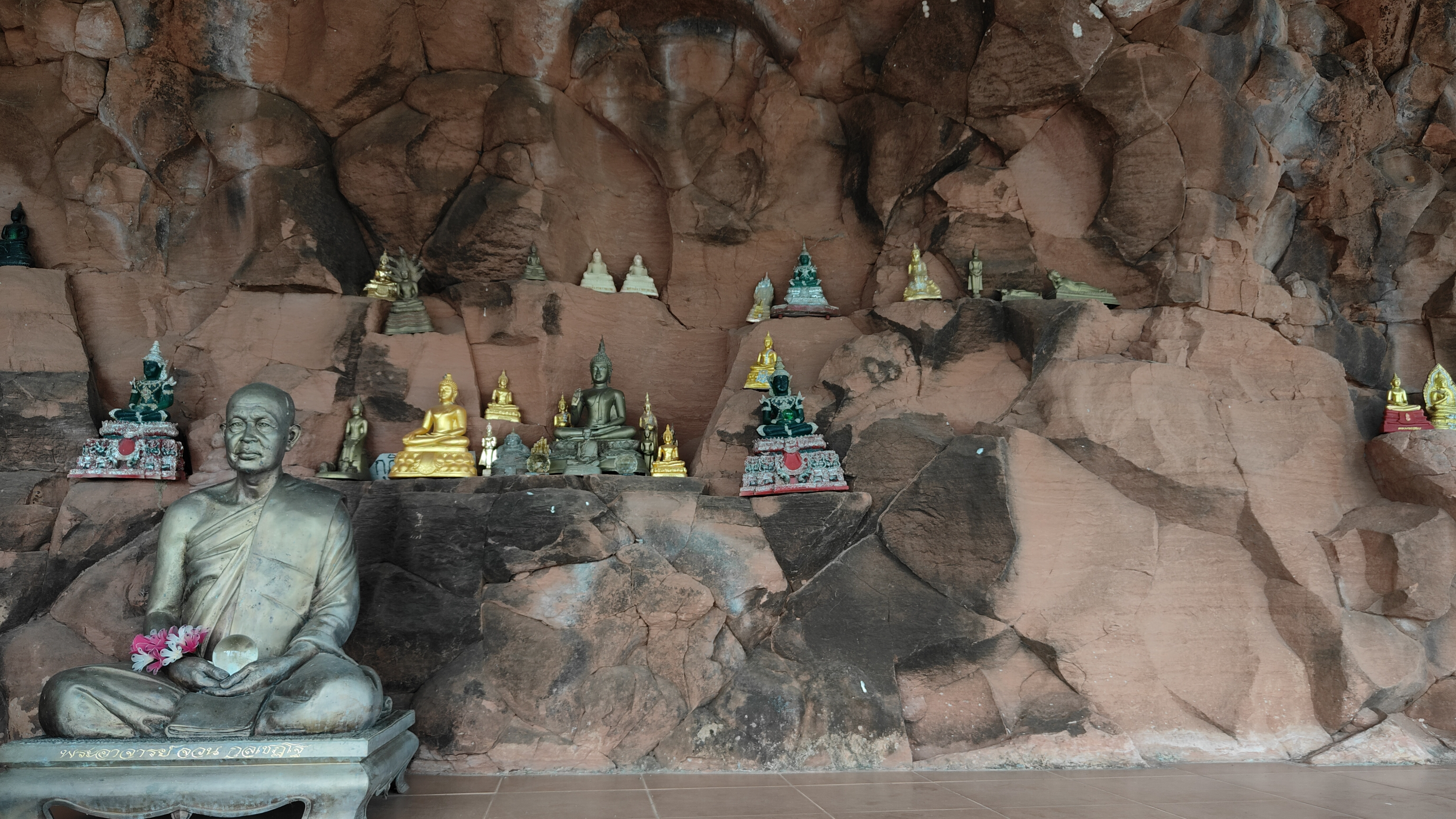 Wat Phu Tok