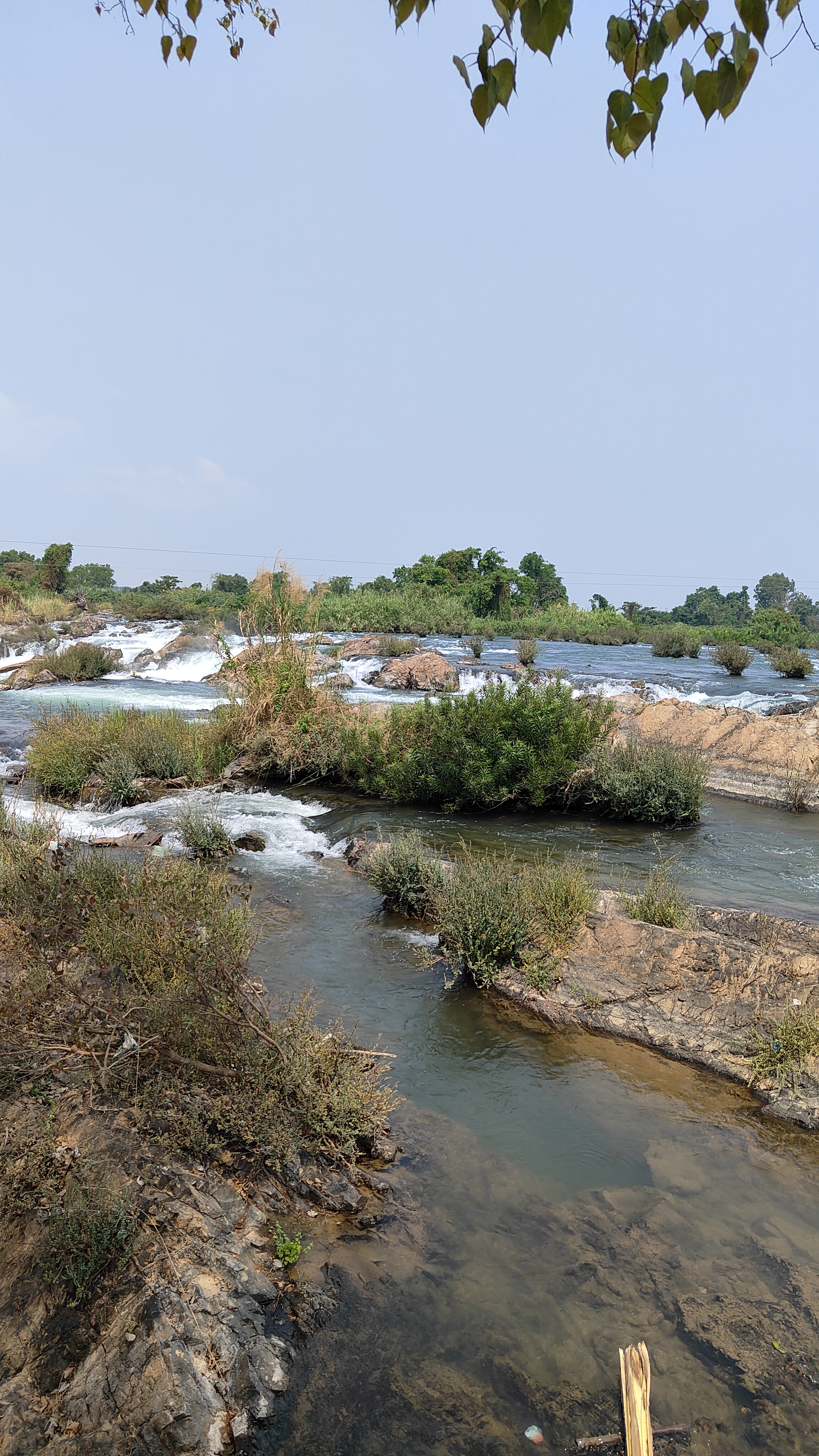 Li Phi Somphamit.