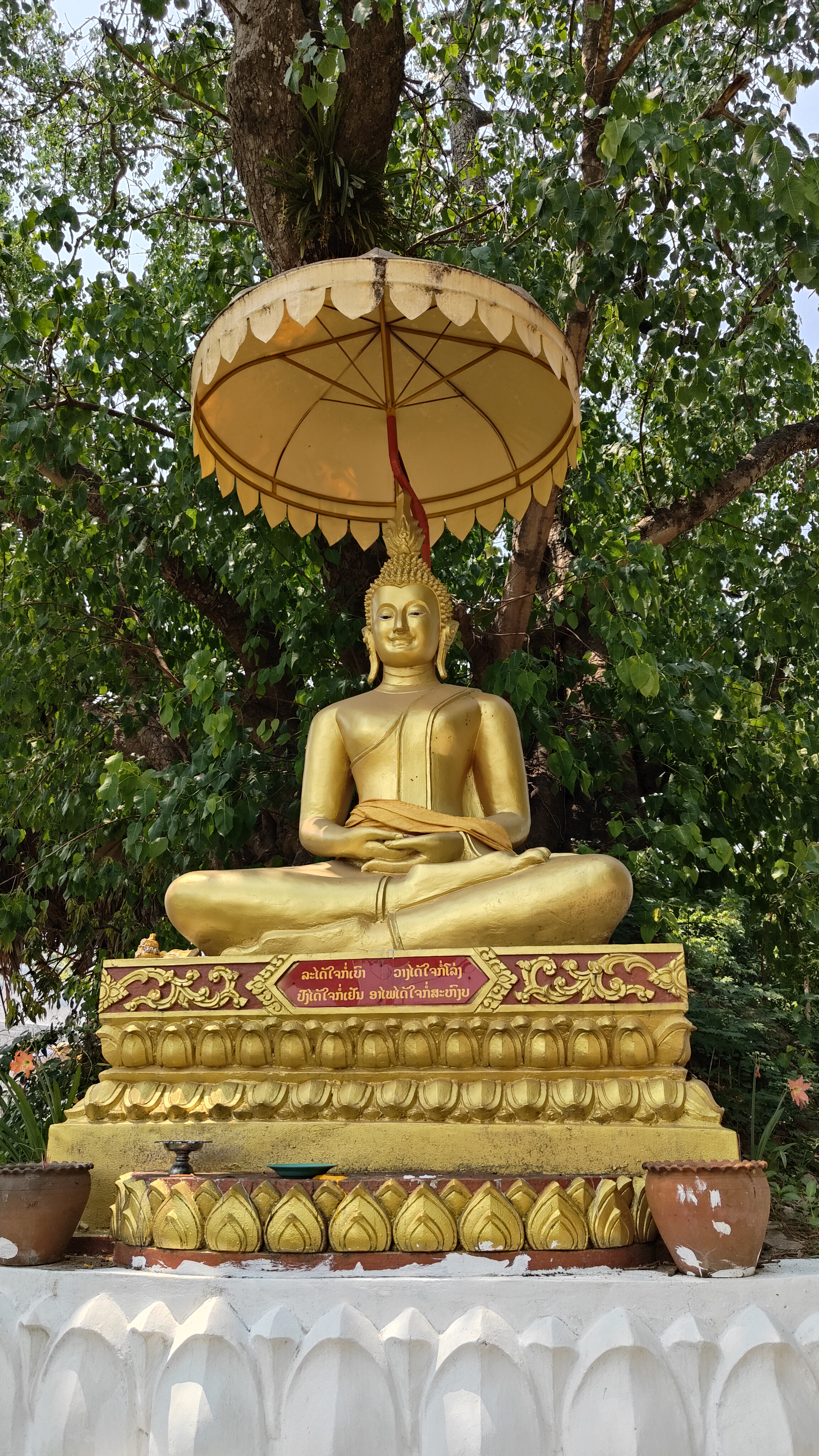 Wat Wisunarat - Luang Prabang Pi Mai