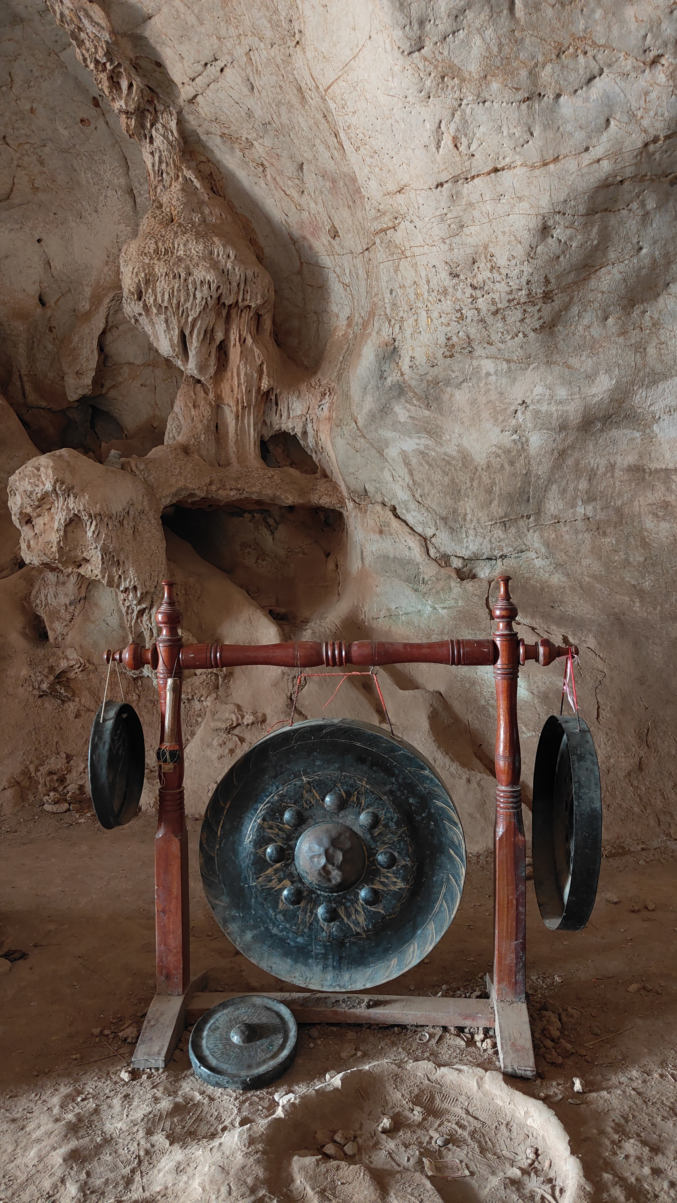 grottes de Pak Ou