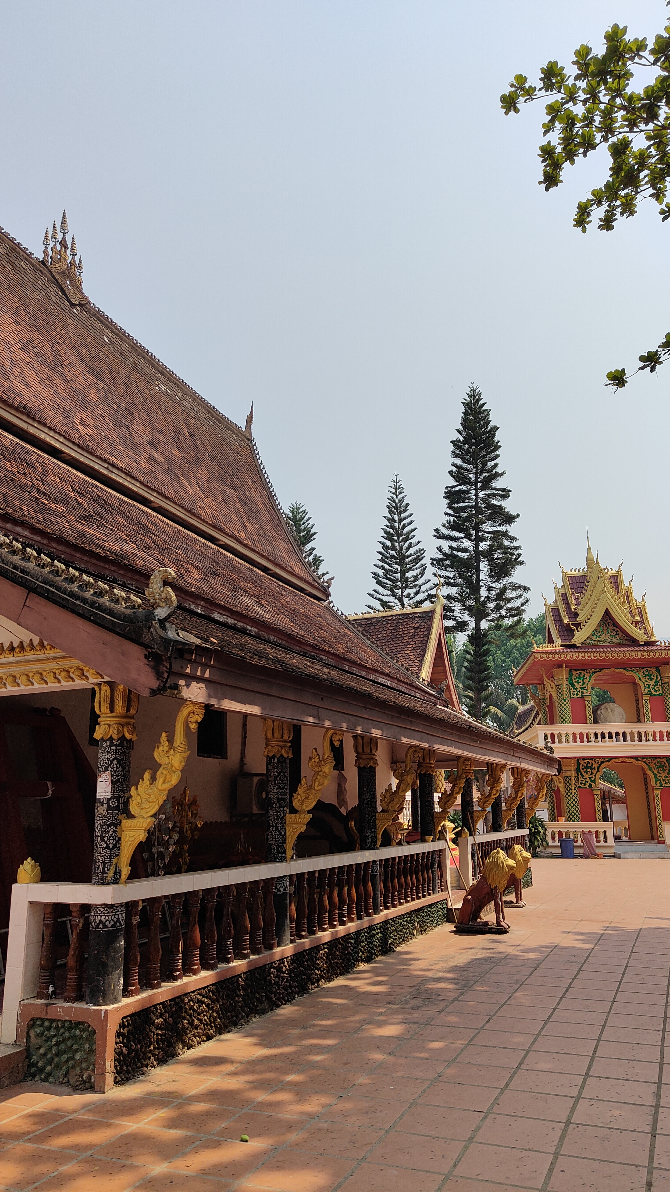 Phachao Singkham Temple