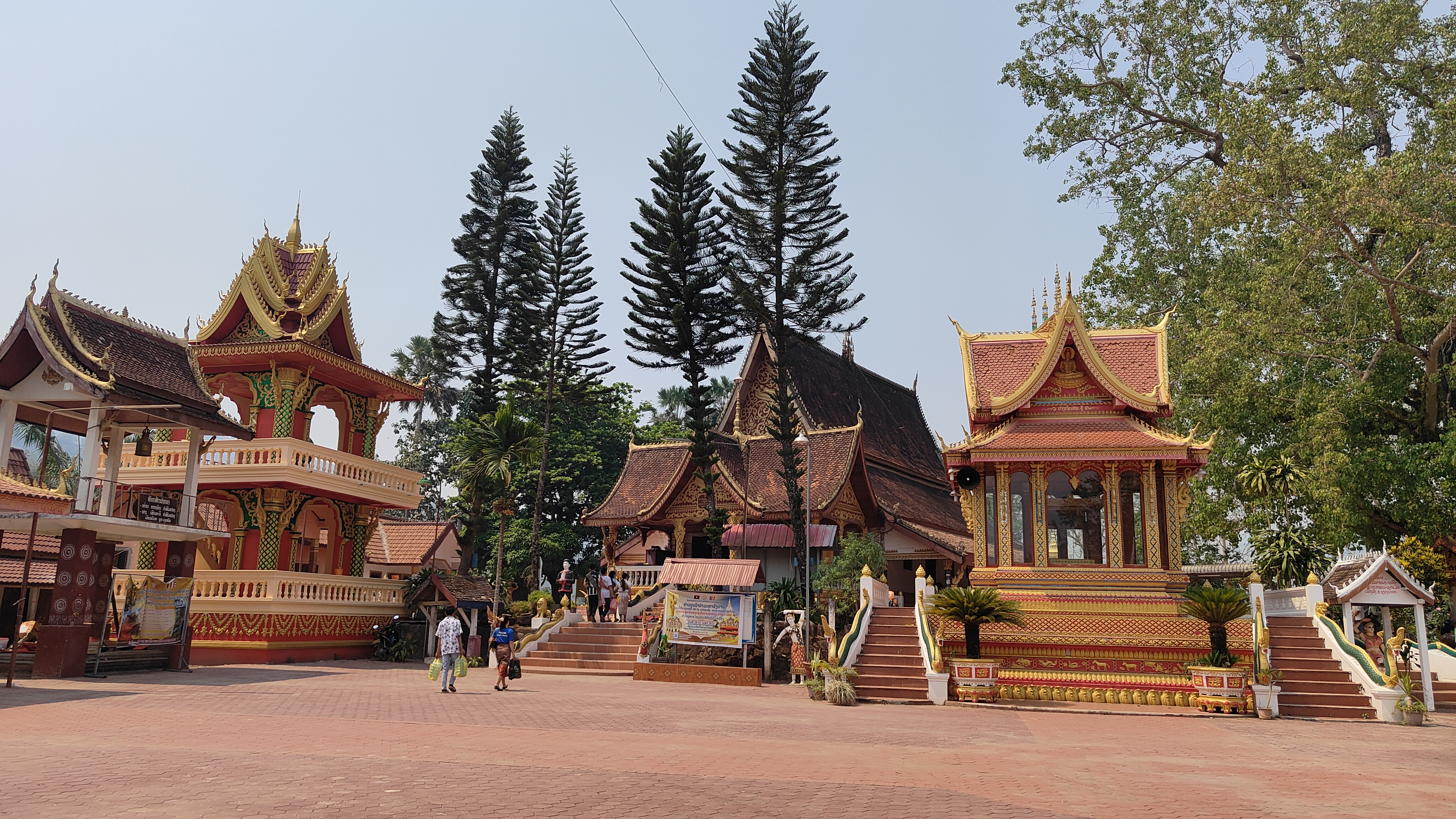 Phachao Singkham Temple