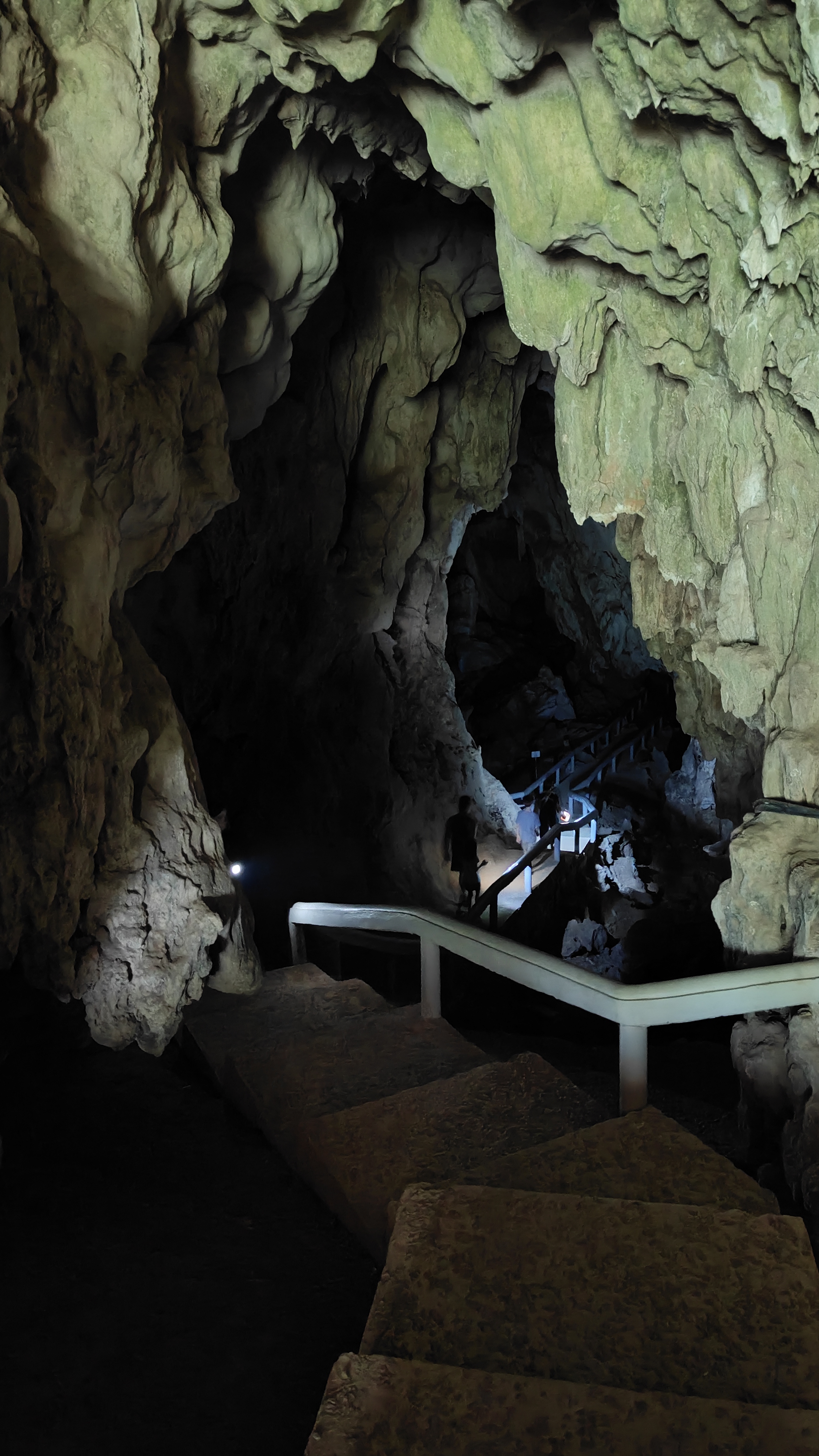 grotte de Chom Ong