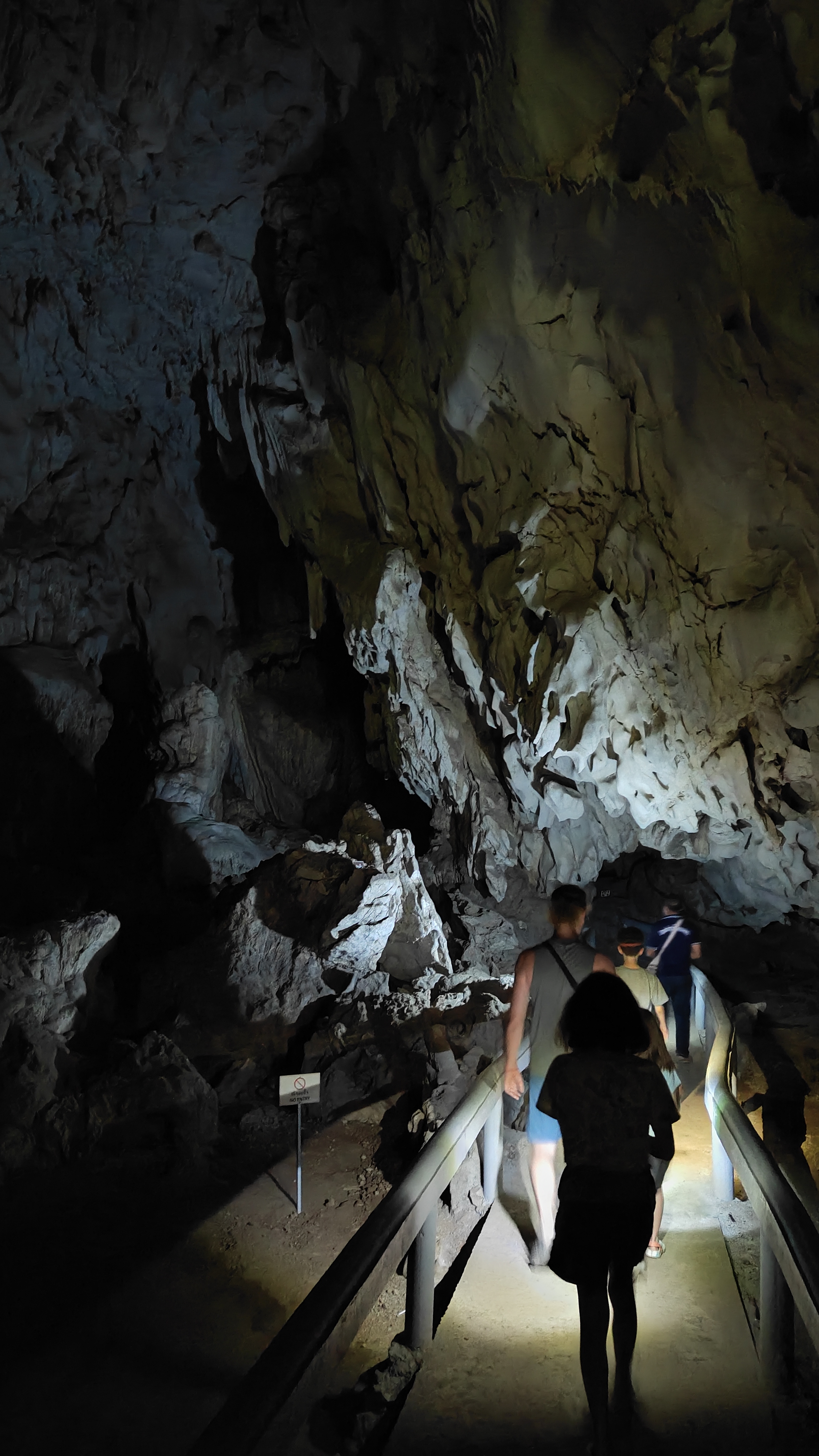 grotte de Chom Ong