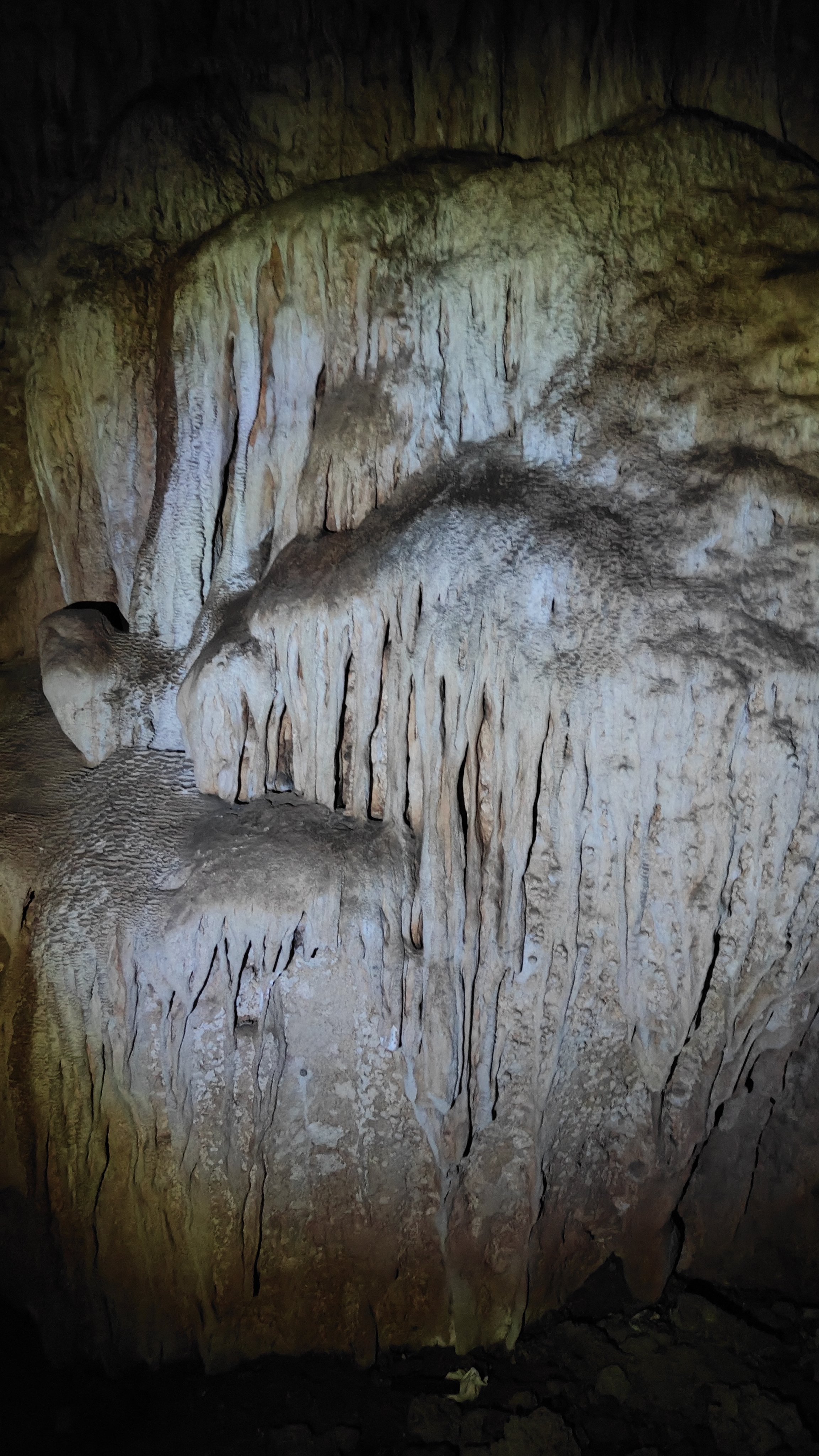 grotte de Chom Ong