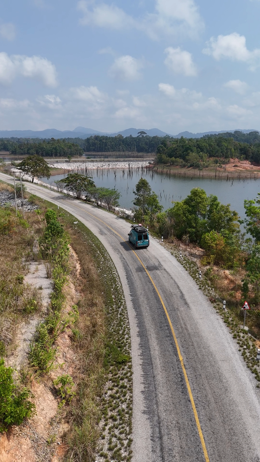 boucle de Thakekh - Nakay Neus lake views