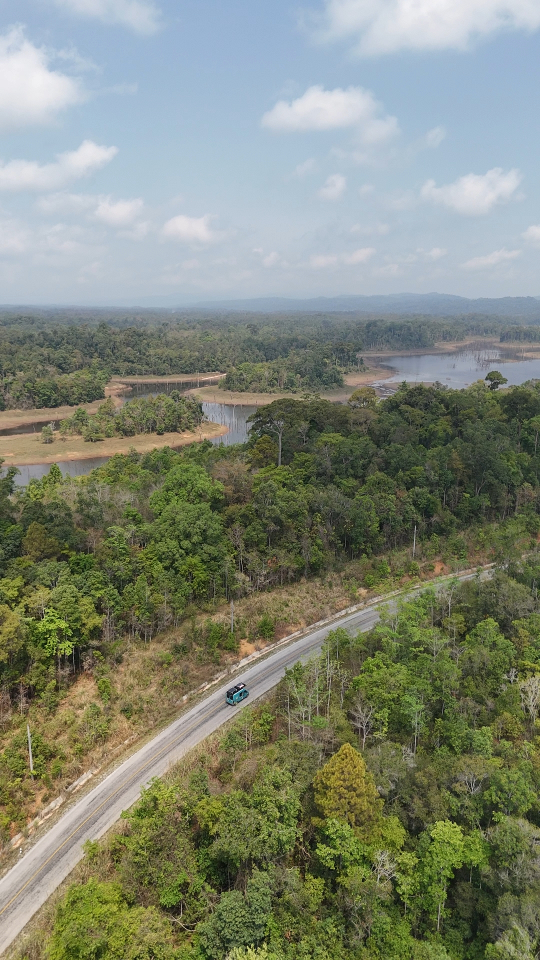 boucle de Thakekh - Nakay Neus lake views