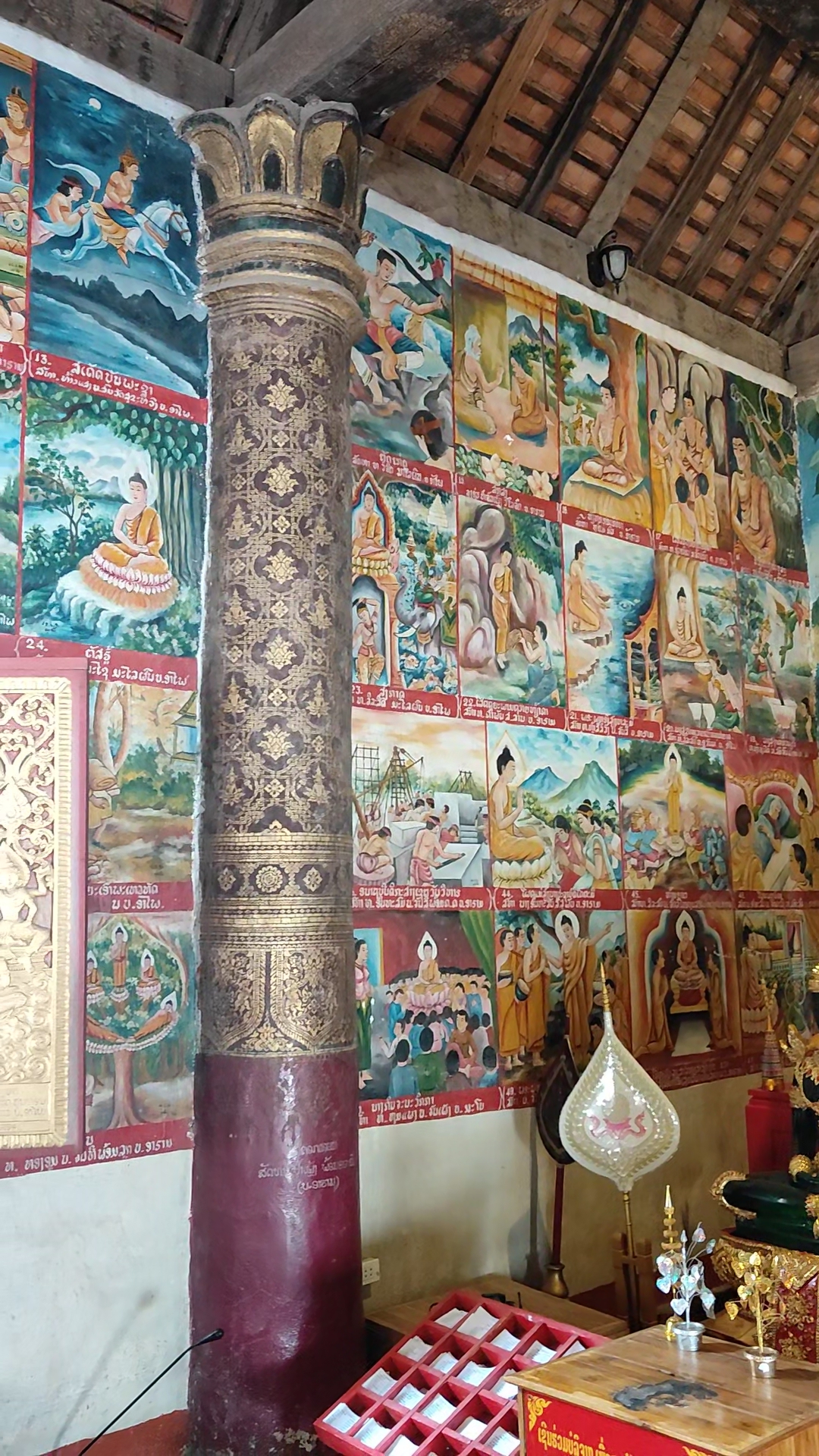 Wat Wisunarat - Luang Prabang Pi Mai