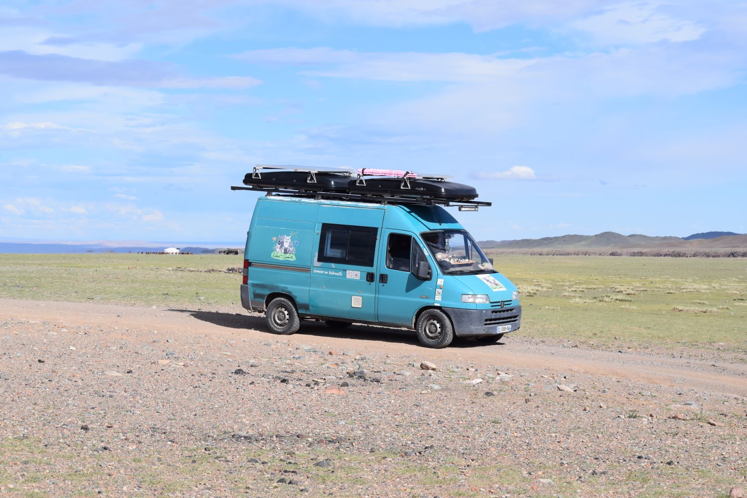 Piste steppes mongolie 