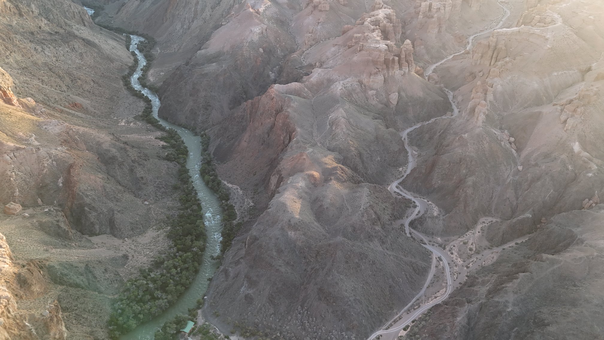 canyon charyn