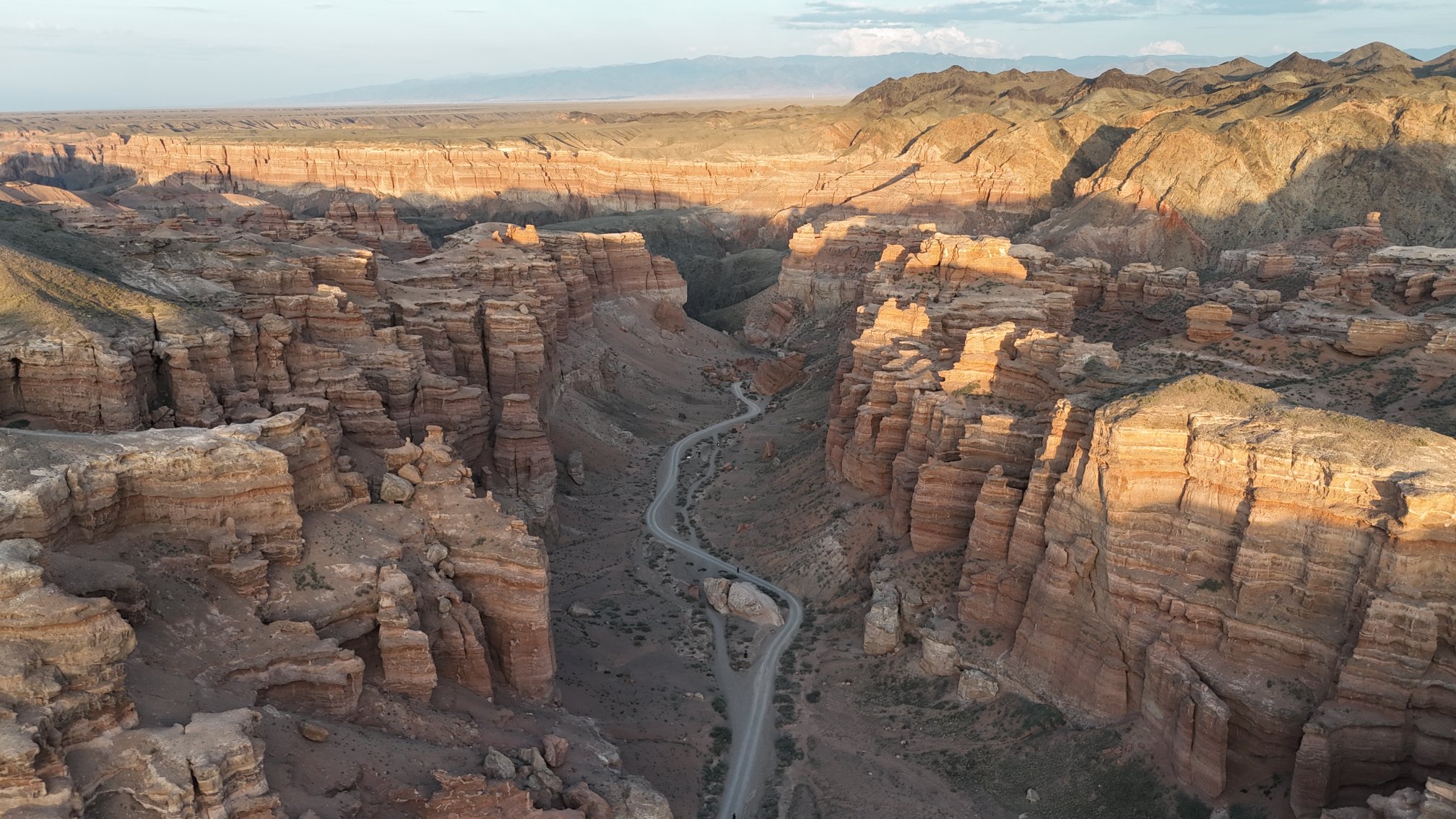 canyon charyn