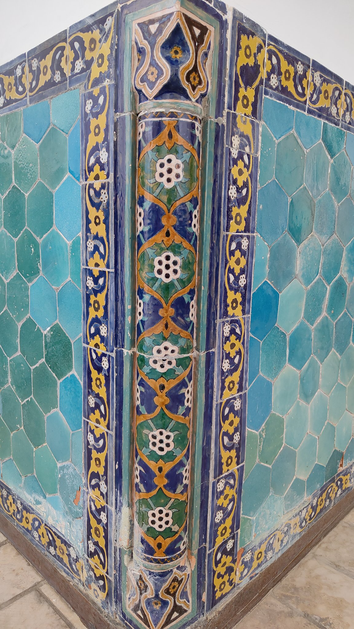 mosquée et minaret Kalon