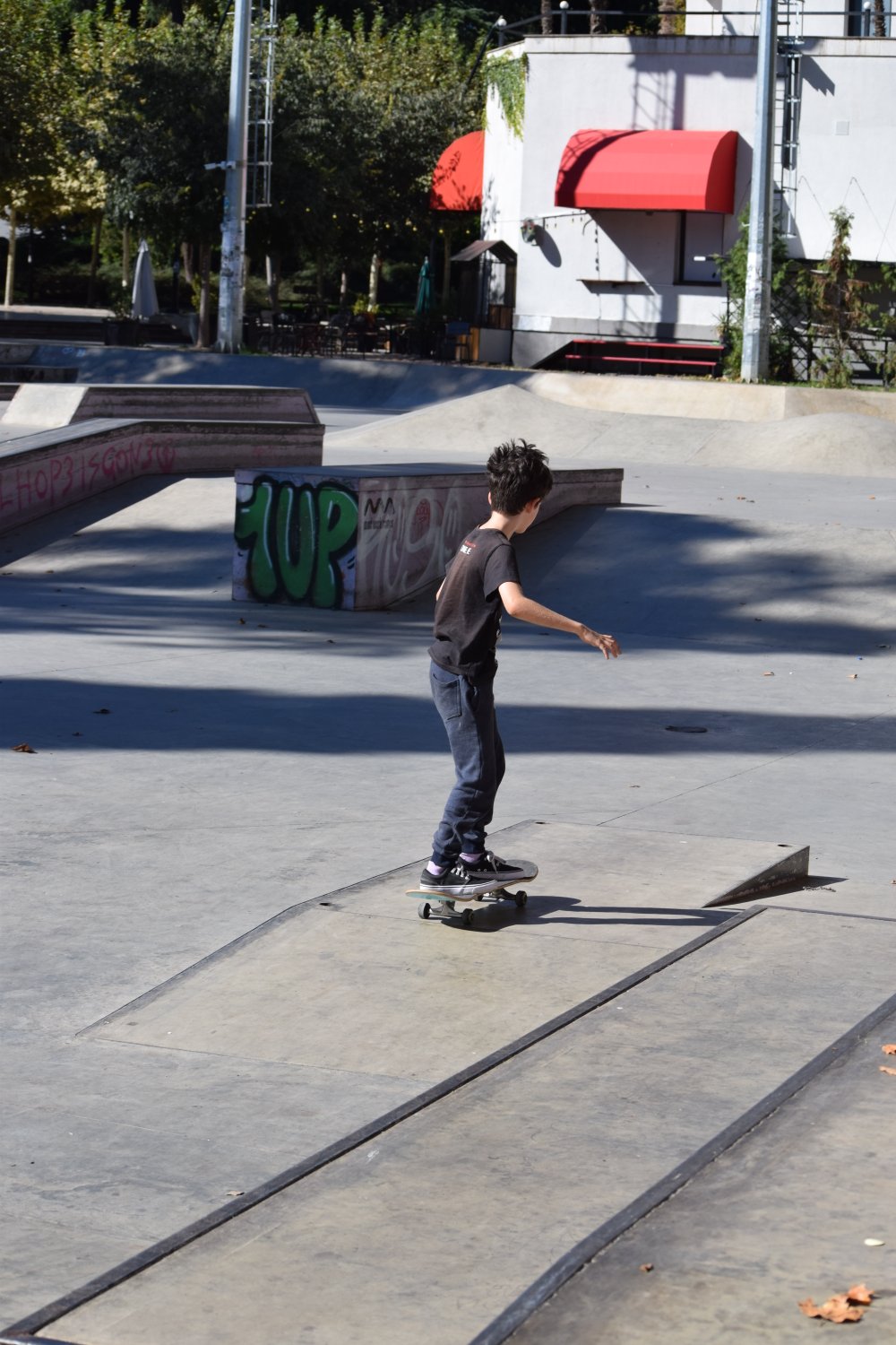 skateboard