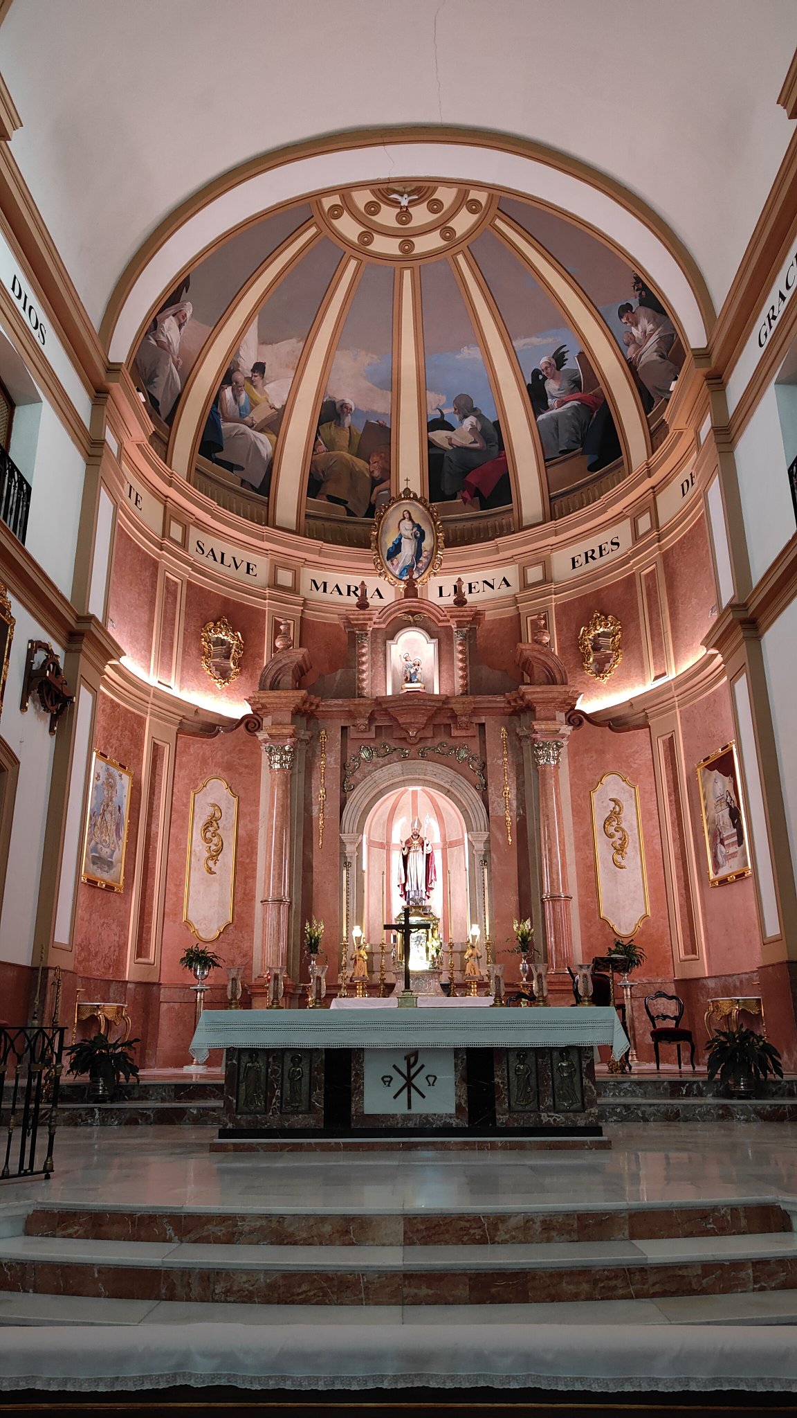 église