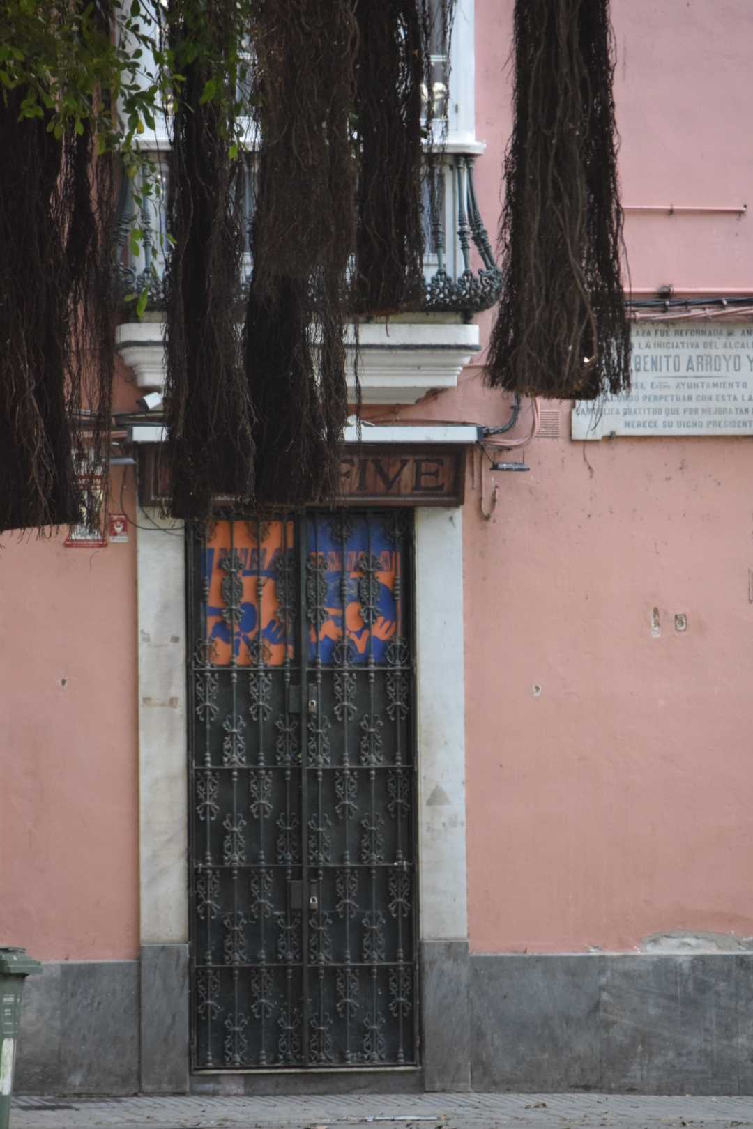 Façade