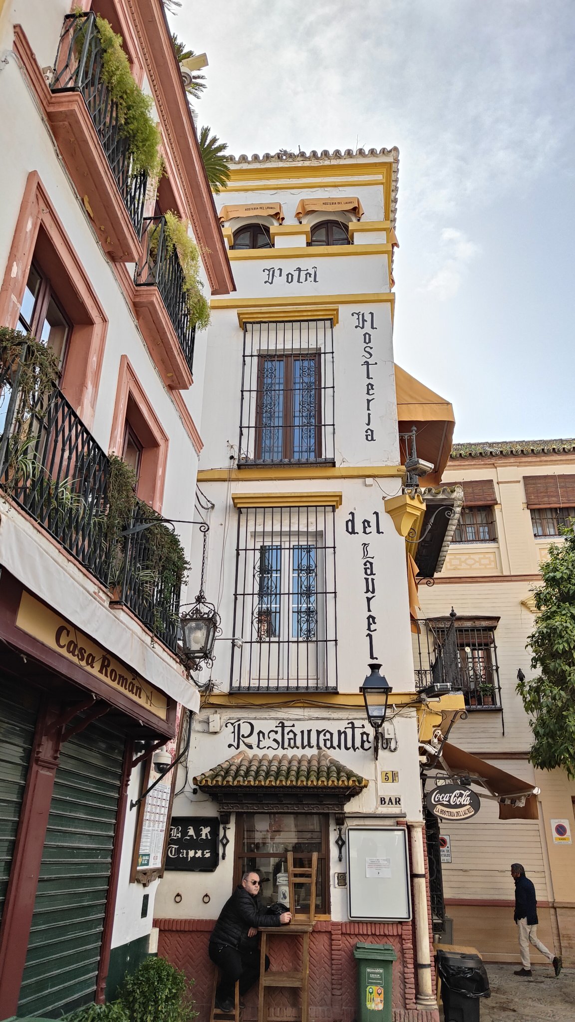 Façade de restaurant à Séville